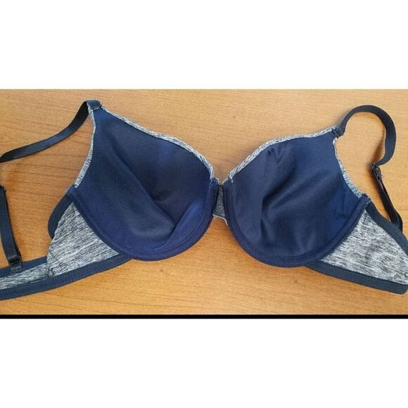 SET OF 2 36C Bras. 1-SO Aqua with lace wings. No underwire 1-no brand Navy space - Picture 7 of 11